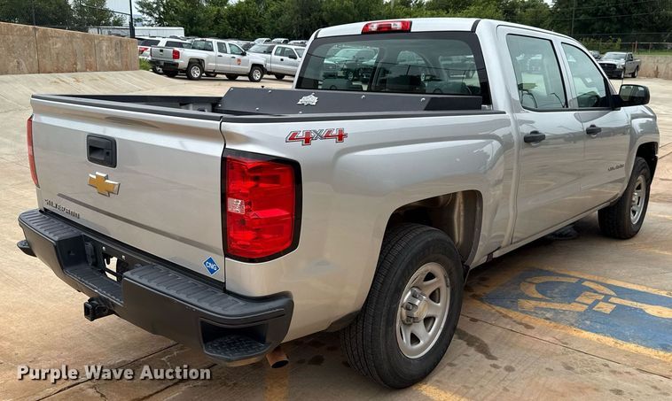 image for item DT6670 2017 Chevrolet Silverado 1500 Crew Cab pickup truck