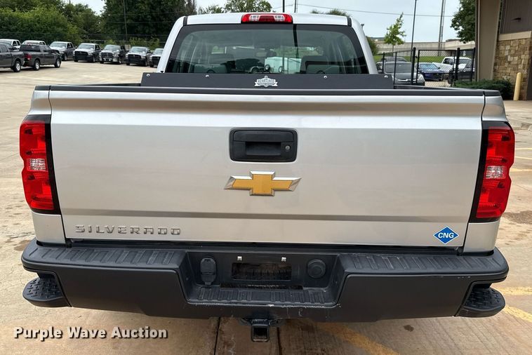 image for item DT6670 2017 Chevrolet Silverado 1500 Crew Cab pickup truck