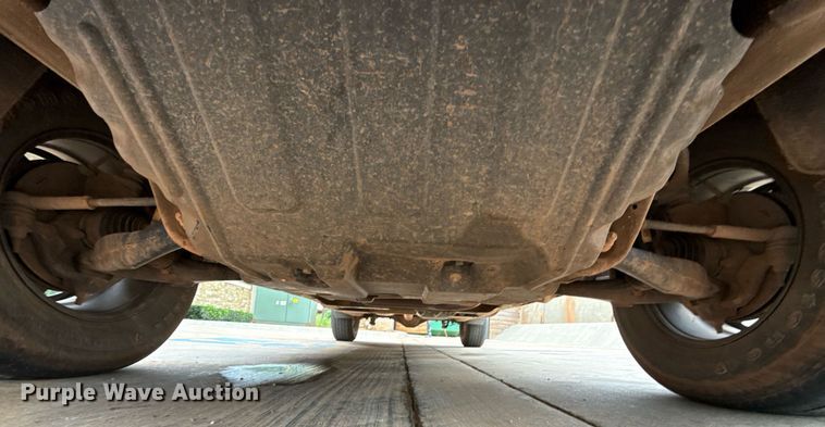 image for item DT6670 2017 Chevrolet Silverado 1500 Crew Cab pickup truck