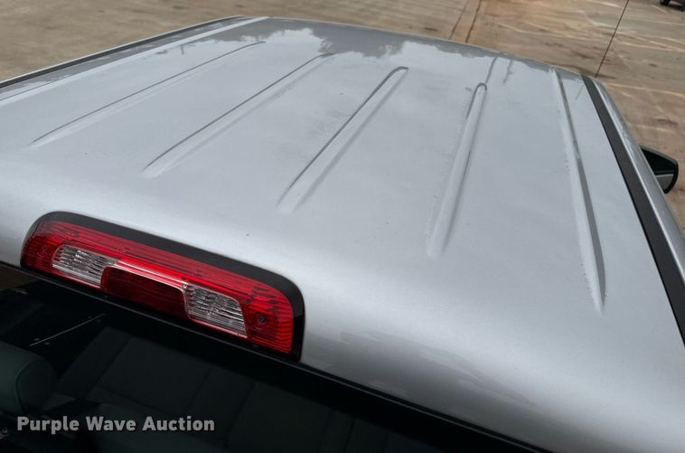 image for item DT6670 2017 Chevrolet Silverado 1500 Crew Cab pickup truck