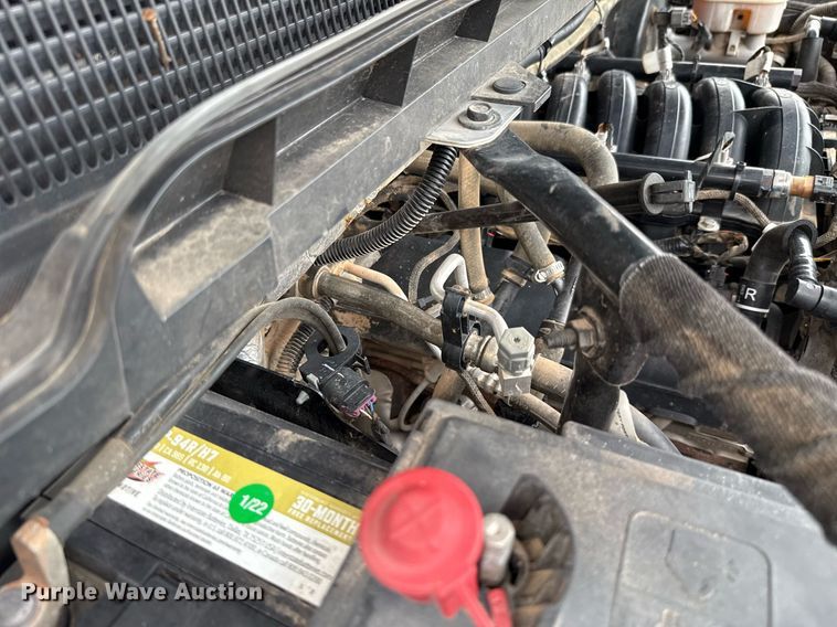 image for item DT6670 2017 Chevrolet Silverado 1500 Crew Cab pickup truck