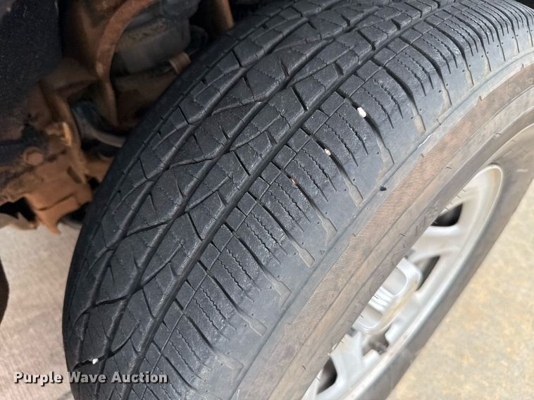 image for item DT6670 2017 Chevrolet Silverado 1500 Crew Cab pickup truck