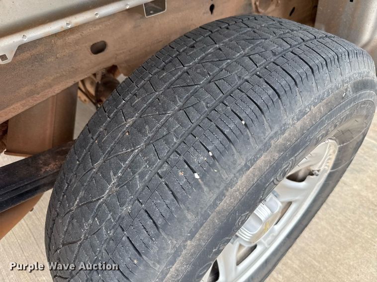 image for item DT6670 2017 Chevrolet Silverado 1500 Crew Cab pickup truck