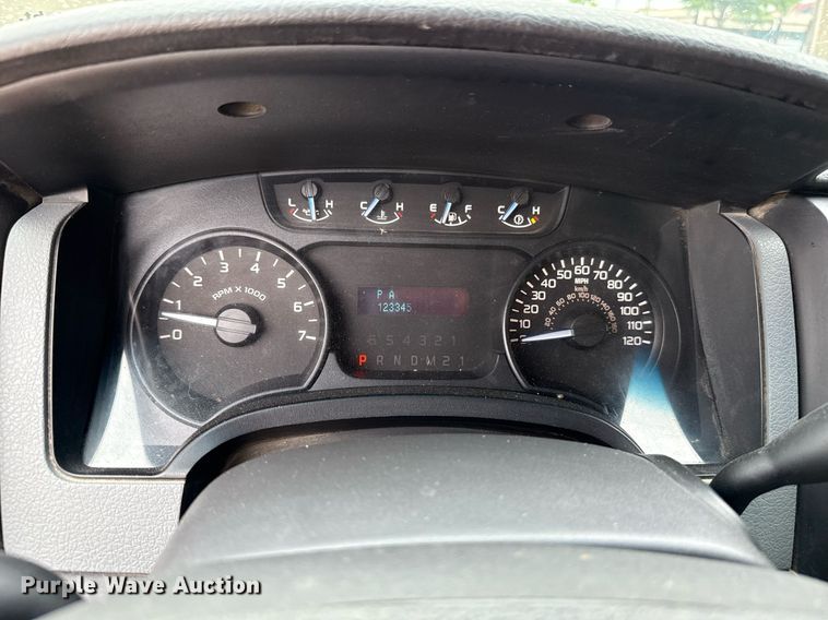 image for item DT6671 2012 Ford F150 SuperCab pickup truck