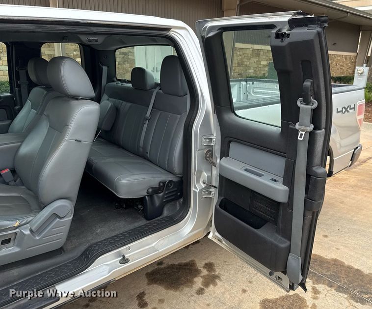 image for item DT6671 2012 Ford F150 SuperCab pickup truck