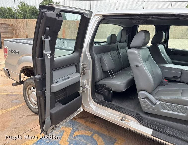 image for item DT6671 2012 Ford F150 SuperCab pickup truck