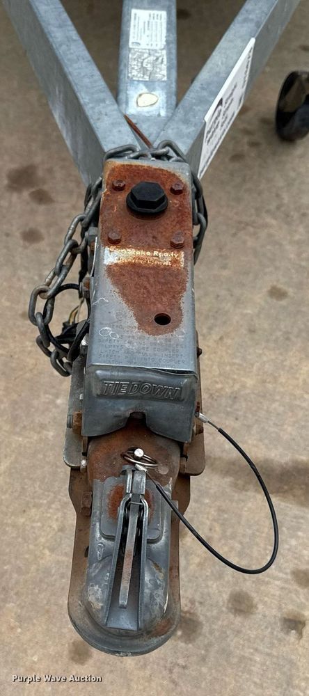 image for item DT6673 2006 Blue Wave 190 Classic boat