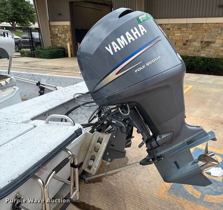 image for item DT6673 2006 Blue Wave 190 Classic boat