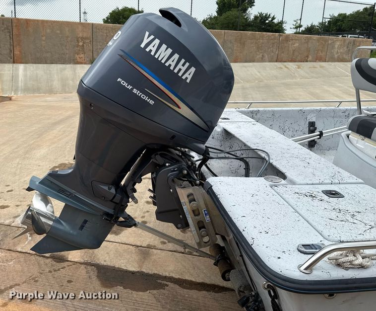 image for item DT6673 2006 Blue Wave 190 Classic boat