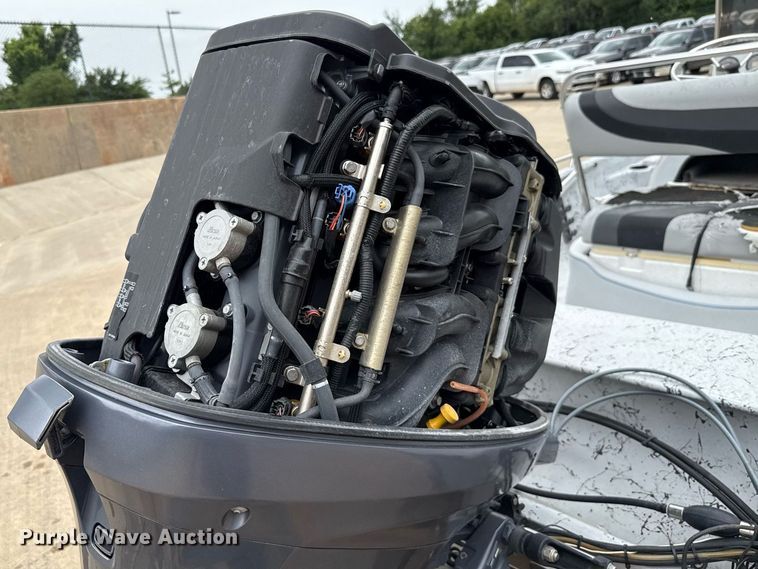 image for item DT6673 2006 Blue Wave 190 Classic boat