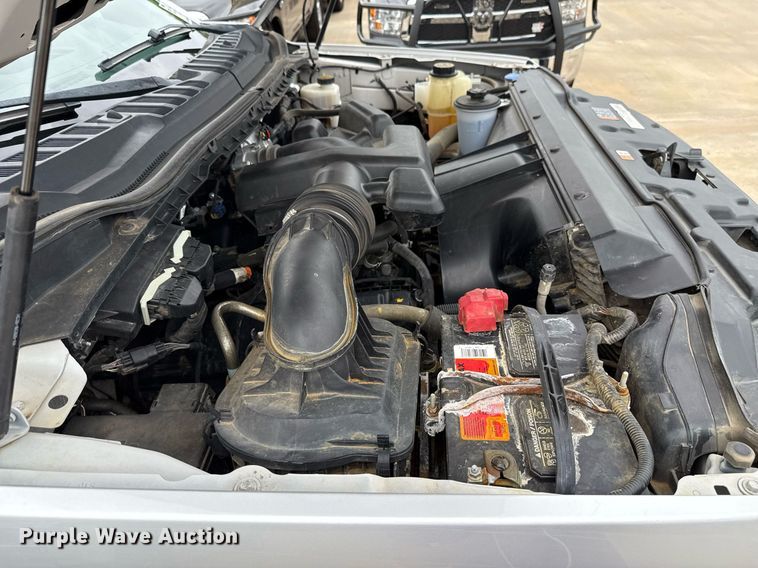 image for item DT6674 2019 Ford F250 Super Duty SuperCab pickup truck