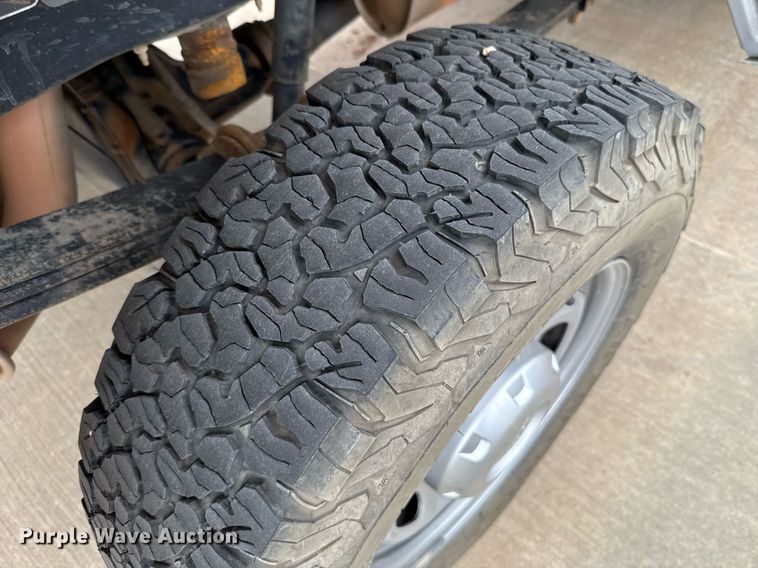 image for item DT6674 2019 Ford F250 Super Duty SuperCab pickup truck