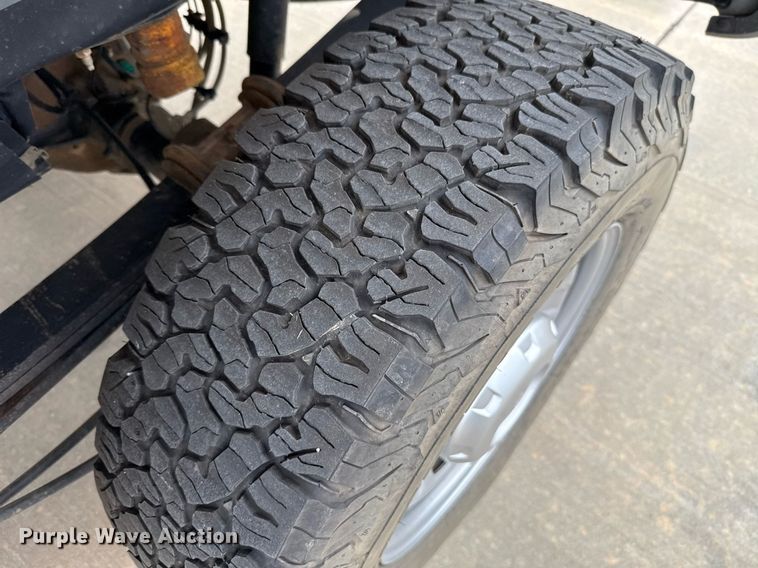 image for item DT6674 2019 Ford F250 Super Duty SuperCab pickup truck