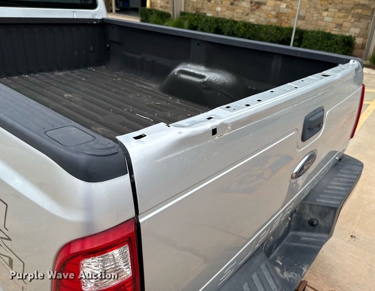 image for item DT6675 2015 Ford F250 Super Duty pickup truck