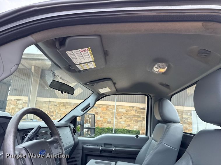 image for item DT6675 2015 Ford F250 Super Duty pickup truck