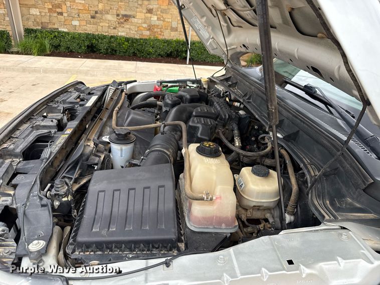 image for item DT6675 2015 Ford F250 Super Duty pickup truck