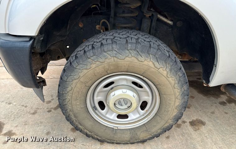 image for item DT6675 2015 Ford F250 Super Duty pickup truck