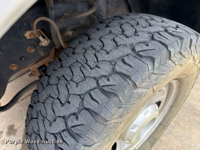 image for item DT6675 2015 Ford F250 Super Duty pickup truck