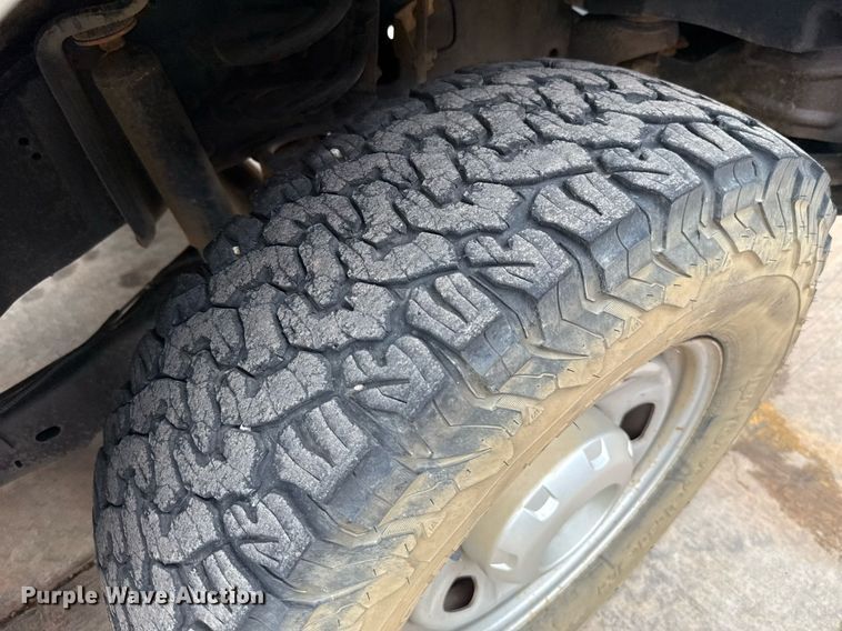 image for item DT6675 2015 Ford F250 Super Duty pickup truck