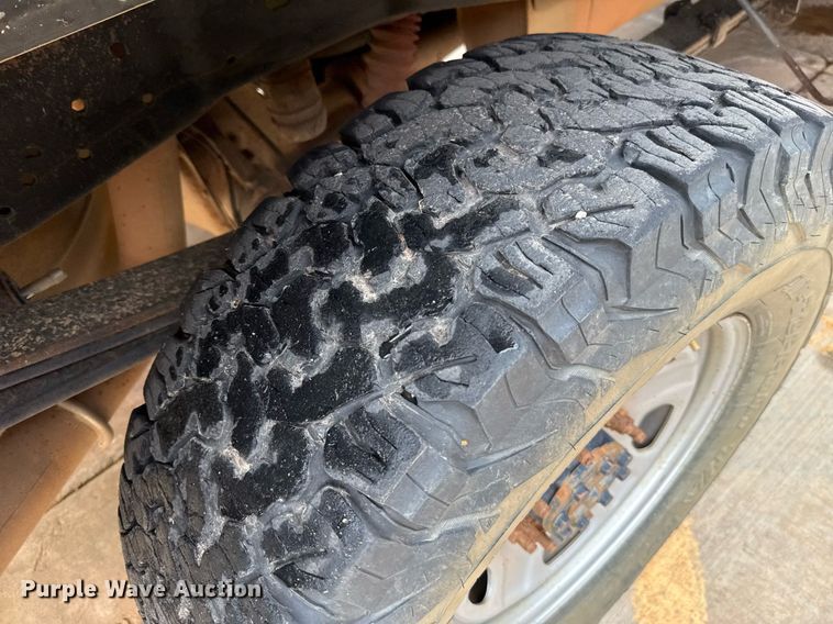 image for item DT6675 2015 Ford F250 Super Duty pickup truck