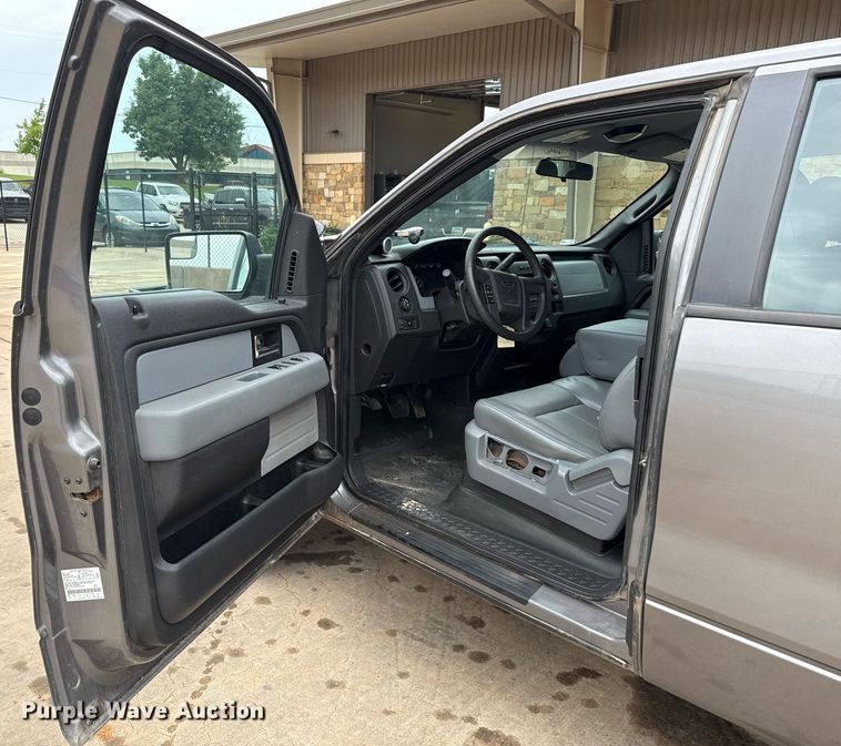 image for item ER4698 2014 Ford F150 SuperCab pickup truck