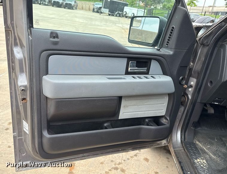 image for item ER4698 2014 Ford F150 SuperCab pickup truck