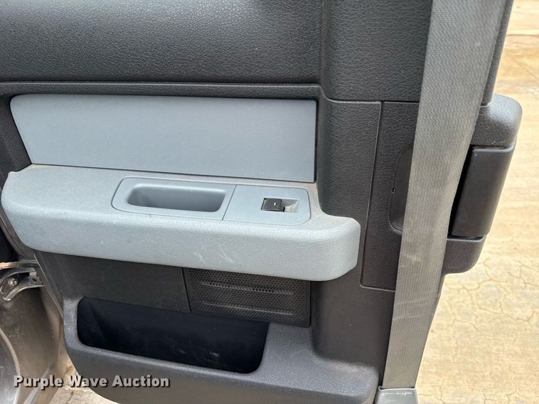 image for item ER4698 2014 Ford F150 SuperCab pickup truck