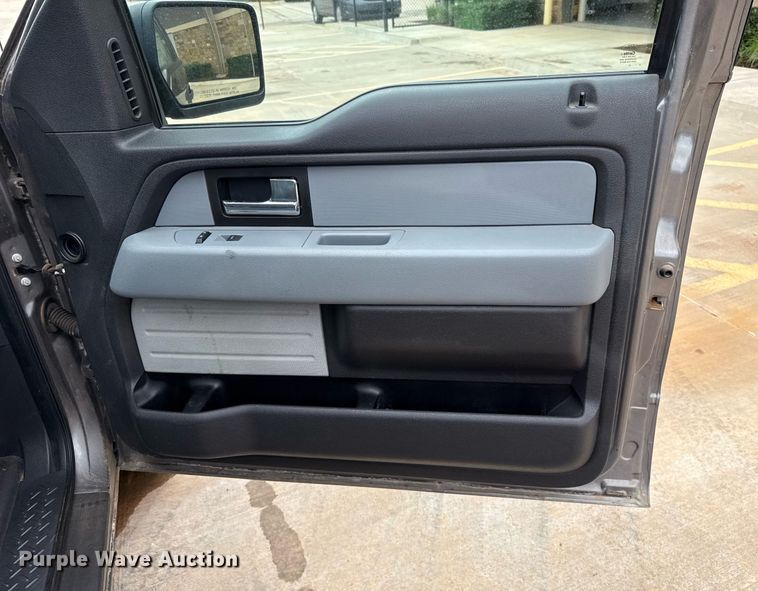 image for item ER4698 2014 Ford F150 SuperCab pickup truck