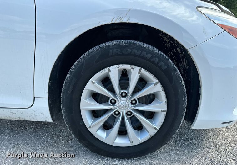 image for item DF8571 2017 Toyota Camry LE  