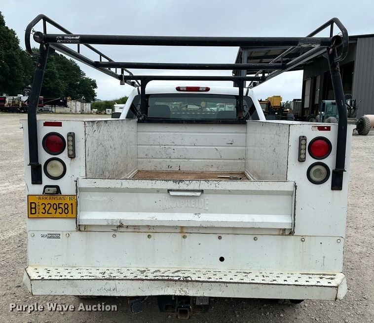 image for item DF8573 2012 Chevrolet Silverado 2500HD utility / service truck