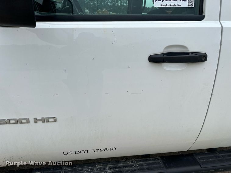 image for item DF8573 2012 Chevrolet Silverado 2500HD utility / service truck