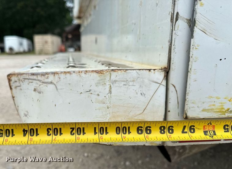 image for item DF8573 2012 Chevrolet Silverado 2500HD utility / service truck