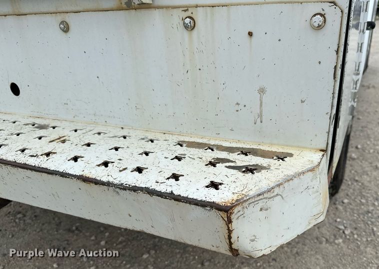 image for item DF8573 2012 Chevrolet Silverado 2500HD utility / service truck