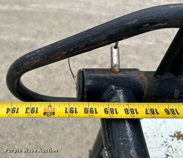 image for item DF8573 2012 Chevrolet Silverado 2500HD utility / service truck