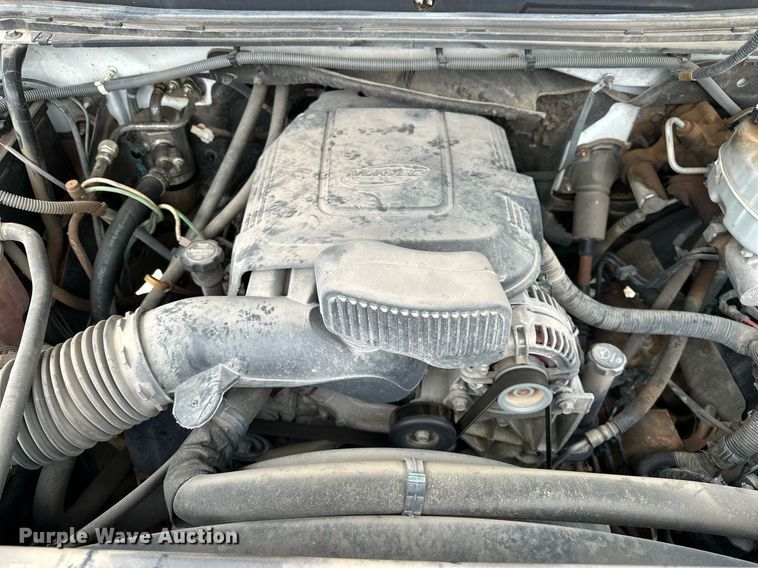 image for item DF8573 2012 Chevrolet Silverado 2500HD utility / service truck