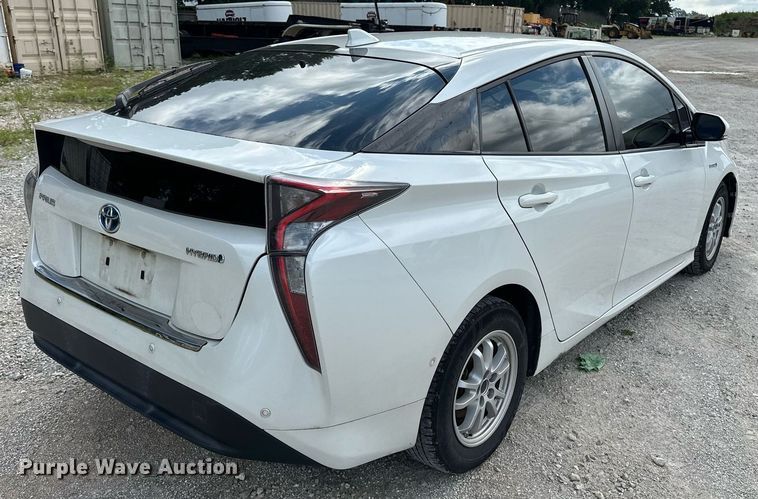 image for item DF8574 2017 Toyota Prius 