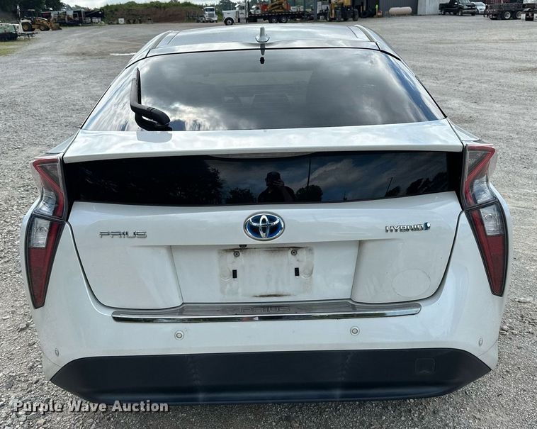 image for item DF8574 2017 Toyota Prius 
