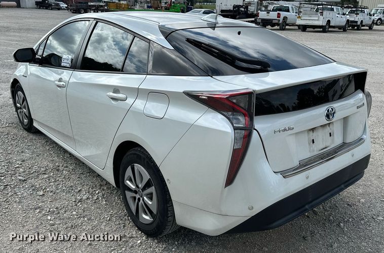 image for item DF8574 2017 Toyota Prius 