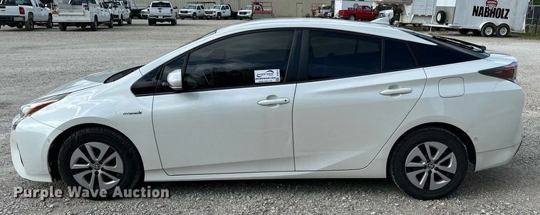 image for item DF8574 2017 Toyota Prius 