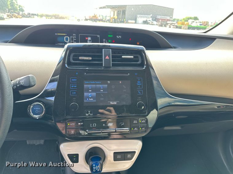 image for item DF8574 2017 Toyota Prius 