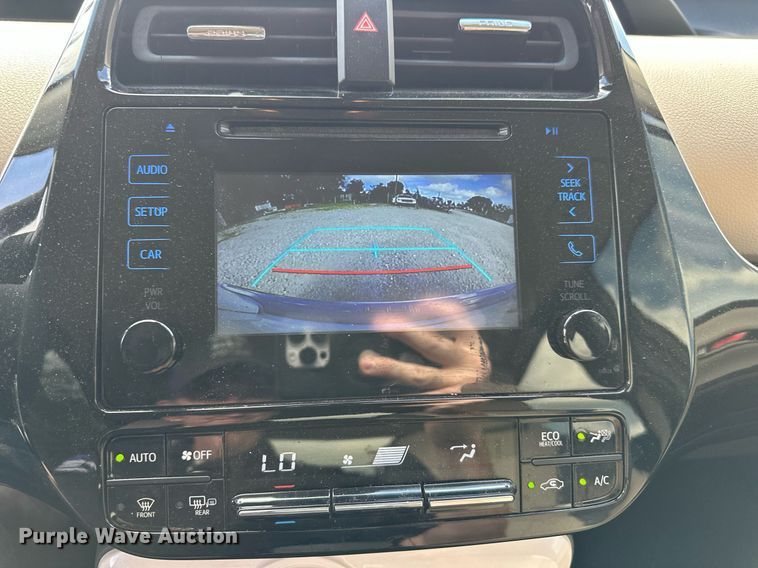 image for item DF8574 2017 Toyota Prius 