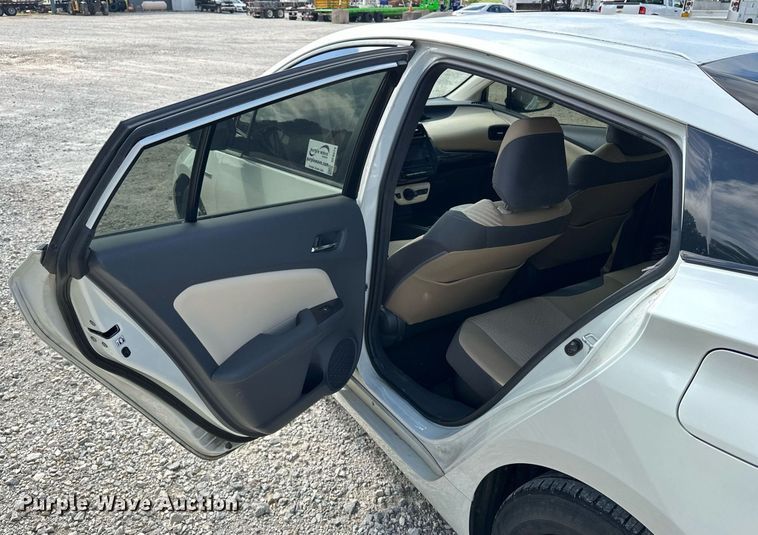 image for item DF8574 2017 Toyota Prius 