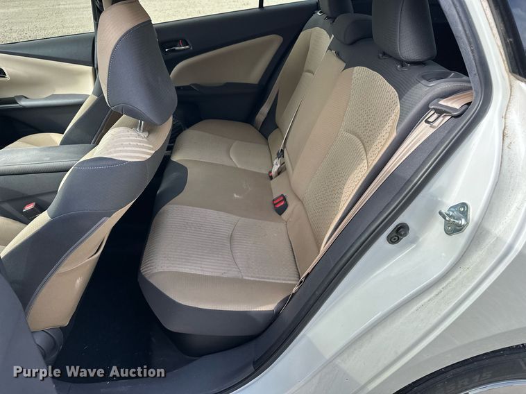 image for item DF8574 2017 Toyota Prius 