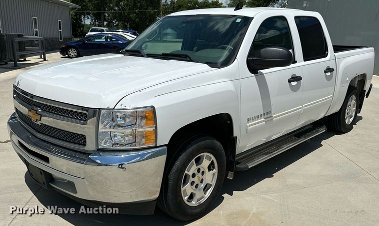 image for item DF8595 2012 Chevrolet Silverado 1500 Crew Cab pickup truck