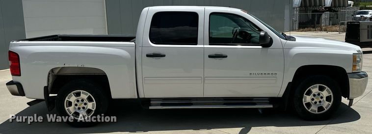 image for item DF8595 2012 Chevrolet Silverado 1500 Crew Cab pickup truck