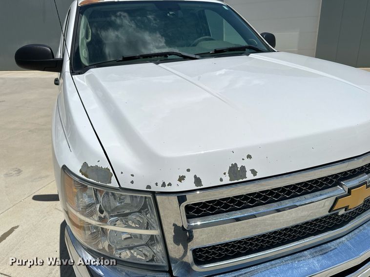 image for item DF8595 2012 Chevrolet Silverado 1500 Crew Cab pickup truck