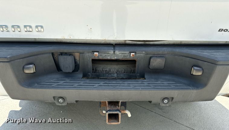 image for item DF8595 2012 Chevrolet Silverado 1500 Crew Cab pickup truck