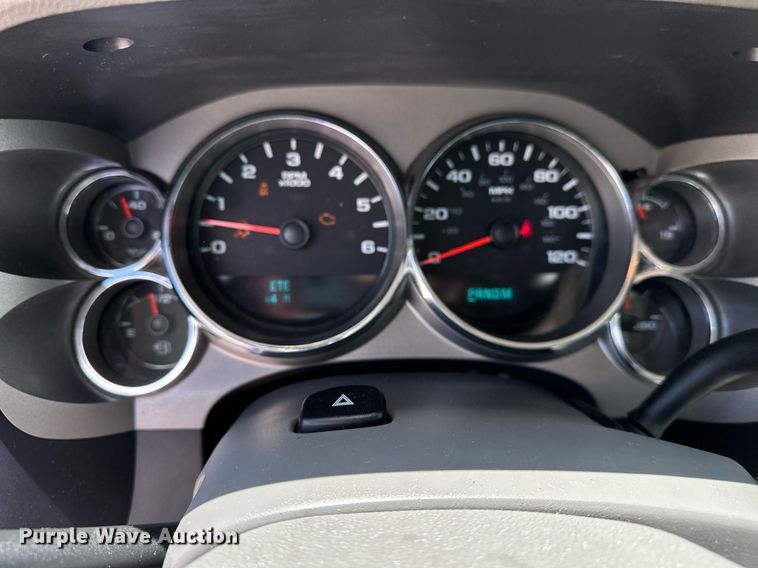 image for item DF8595 2012 Chevrolet Silverado 1500 Crew Cab pickup truck