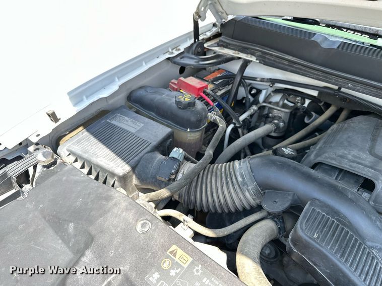 image for item DF8595 2012 Chevrolet Silverado 1500 Crew Cab pickup truck