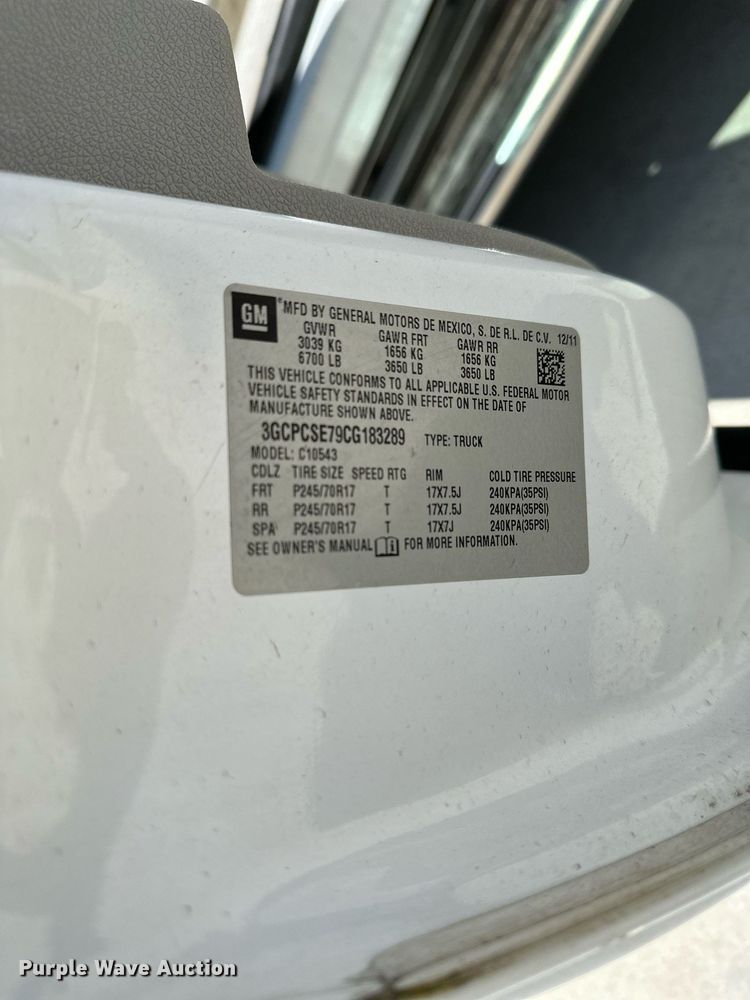 image for item DF8595 2012 Chevrolet Silverado 1500 Crew Cab pickup truck